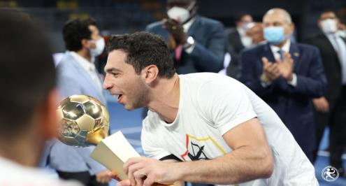 مصدر في الزمالك ليلا كورة: أحمد الأحمر يطلب مهلة 24 ساعة لحسم موقفه من التجديد